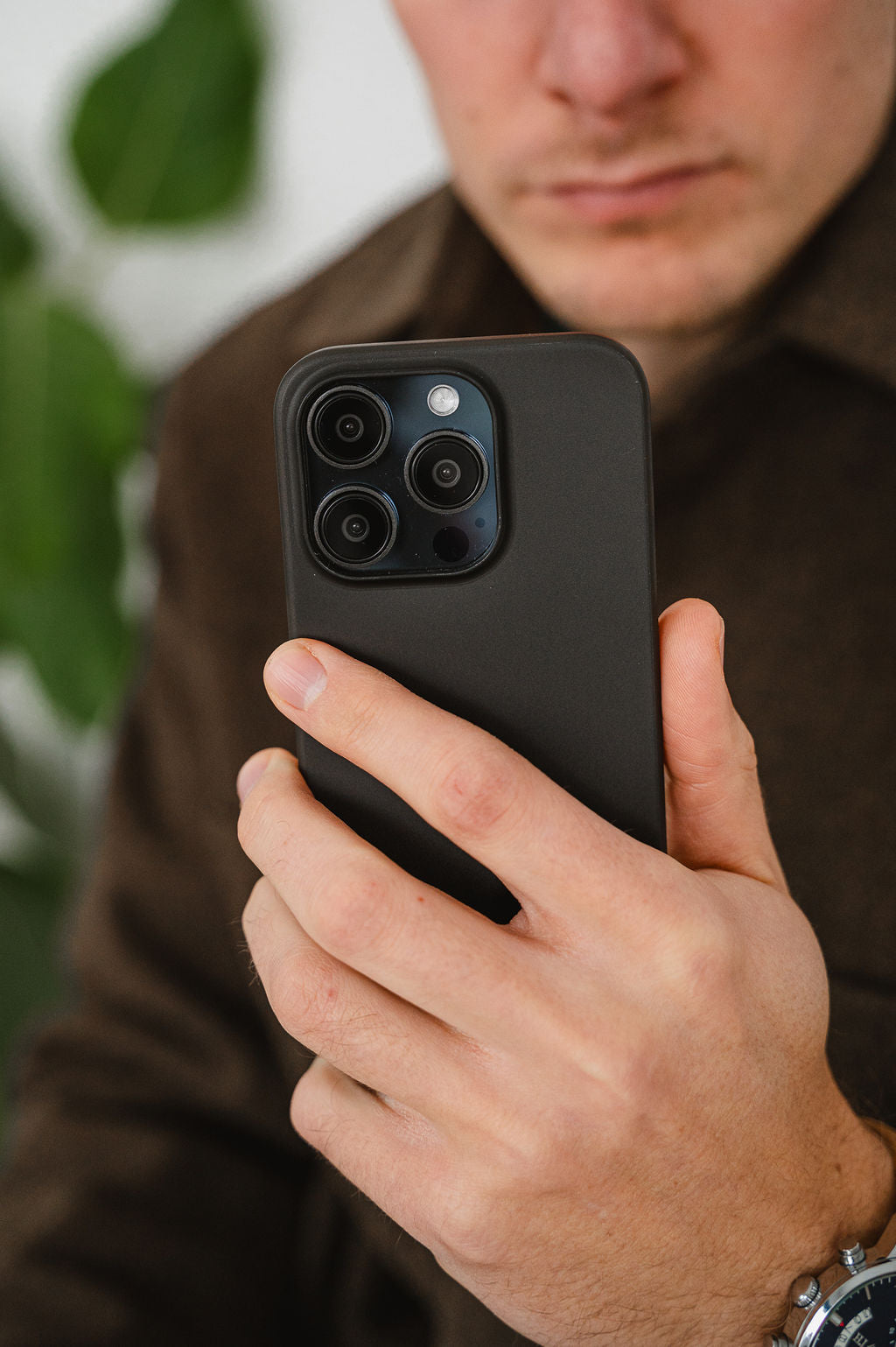 iPhone 16 Pro max avec coque fine